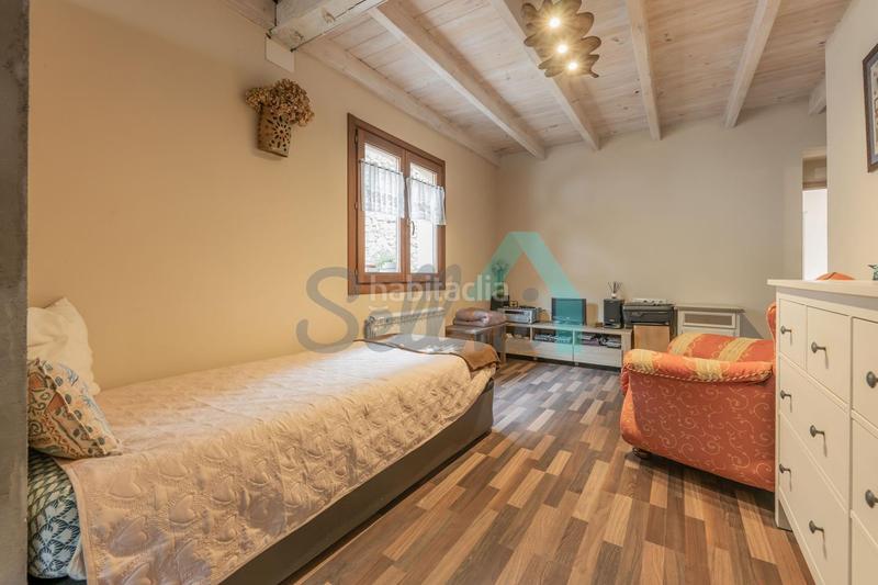 Foto f92e2663-6c5c-4eb0-a5d4-1c8a4fc32ce8. Haus mit heizung in Sobrescobio