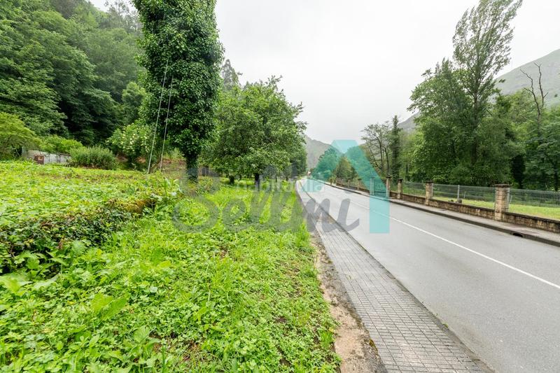 Foto d6062a37-7b79-4240-9a89-0872abca5c3e. Terreno residenziale in Belmonte de Miranda