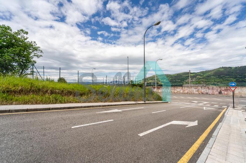 Foto 2668e874-bc00-4999-9d21-8293d0cd56f9. Terreny residencial a Buenavista Oviedo