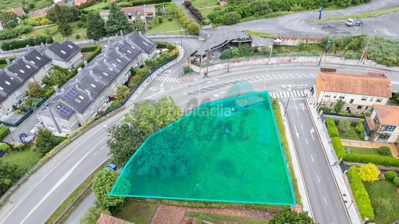 Foto 87b3dd64-91a4-49ec-908f-082b0c5a8797. Terreny residencial a Buenavista Oviedo