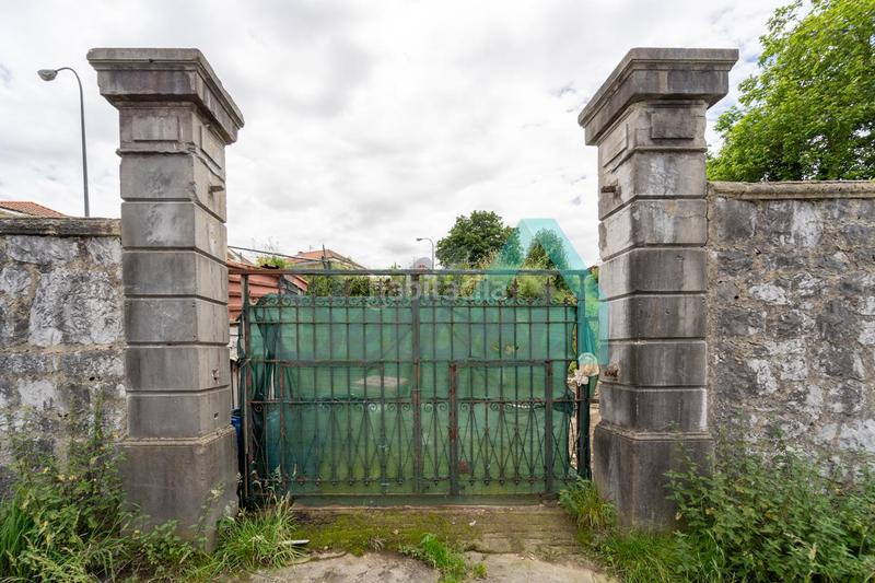 Foto 2d60f1f1-6c2a-4bb5-8833-87e057384988. Terrain résidentiel dans Buenavista Oviedo