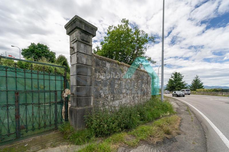 Foto 894cb818-f519-4332-bc58-c5378b3fe7d1. Terrain résidentiel dans Buenavista Oviedo