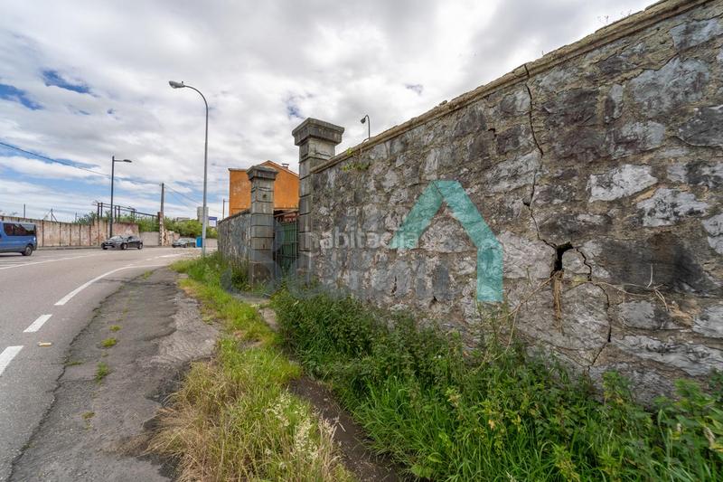 Foto a5a7b57b-2039-41d3-a439-d215c7d5bcad. Terrain résidentiel dans Buenavista Oviedo