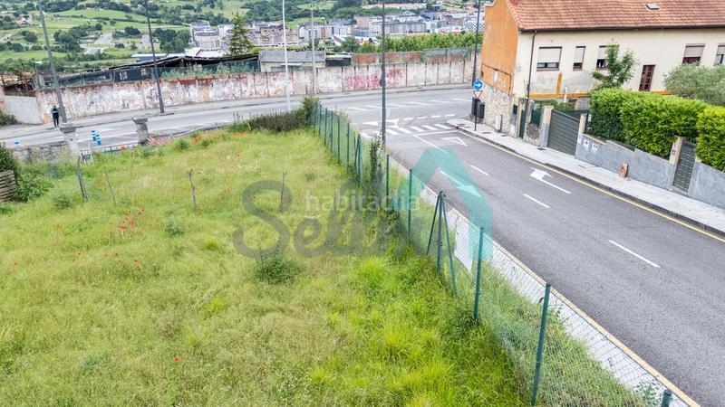 Foto fc0bb9bc-1e5f-4d97-a80c-f9150b800c28. Terrain résidentiel dans Buenavista Oviedo