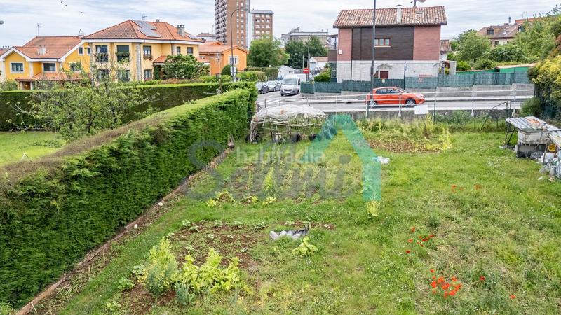 Foto daacdc6b-9919-4785-8e64-d36d0f626125. Terreno residencial en Buenavista Oviedo