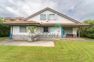 Rent House  Balandro