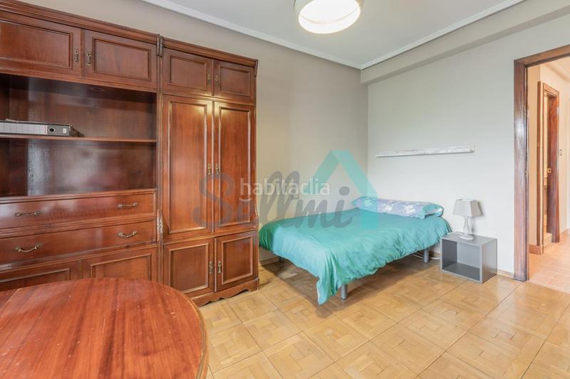Foto 5c23a2b4-f720-4489-9157-bcd251674e3e. Piso en El Cristo Oviedo