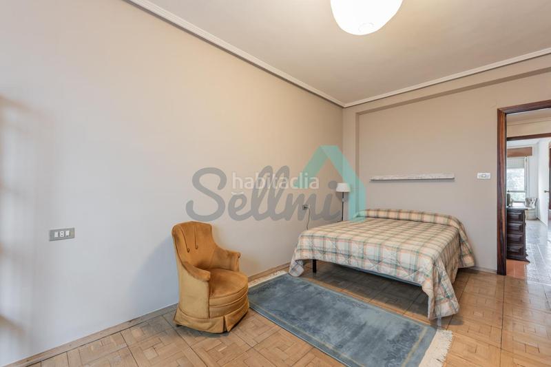 Foto b1c3931b-6292-4b63-9cba-6f6771602e3b. Piso en El Cristo Oviedo