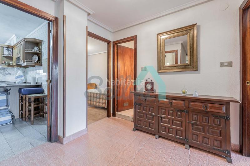 Foto e78d5319-a566-4466-a989-97f463d3c4bb. Piso en El Cristo Oviedo