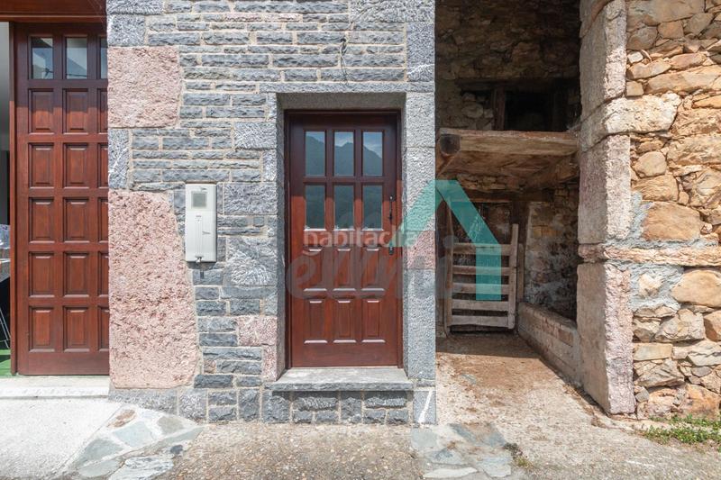 Foto 05859106-407f-4749-ad6f-4a046d4943d3. Zweistöckige wohnung mit heizung in Sobrescobio