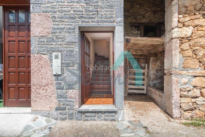 Foto 11f8961d-f2d3-440c-b5ae-472e6d1b4c65. Zweistöckige wohnung mit heizung in Sobrescobio