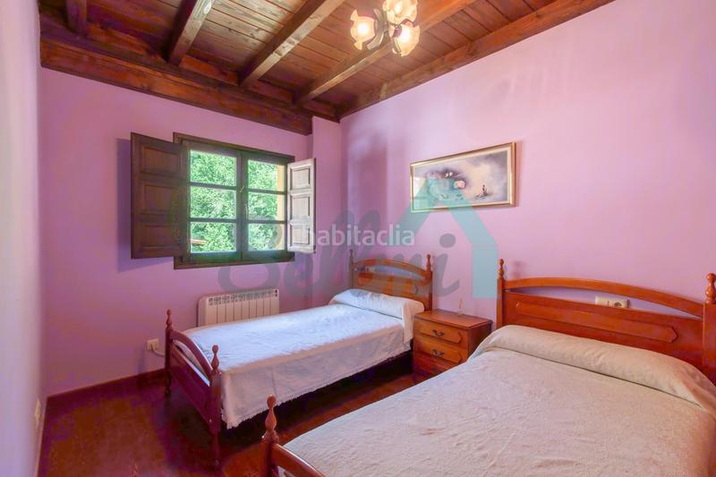 Foto 6b2dc135-fe66-40b7-97cb-9455c1a41a1c. Zweistöckige wohnung mit heizung in Sobrescobio