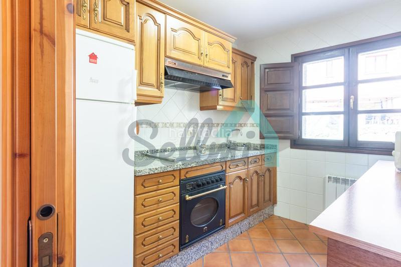 Foto 812b9fcf-15c0-4913-8abf-f66ec2f5bede. Zweistöckige wohnung mit heizung in Sobrescobio