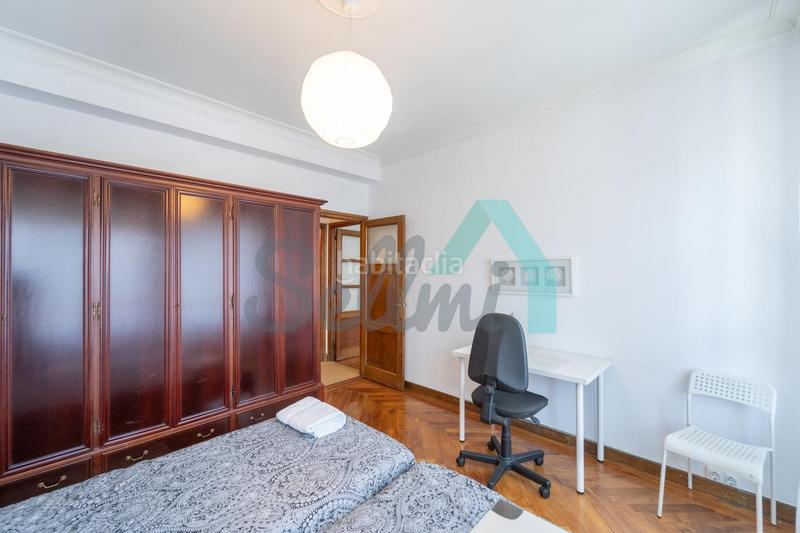 Foto f2c486b9-4c0b-49c3-b920-3ec1033e8963. Affitto appartamento con riscaldamento parcheggio in Oviedo