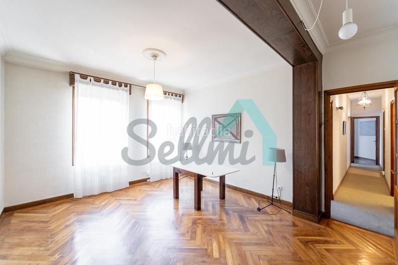 Foto 1473df7f-b401-47f3-90e5-1da723d48f76. Location appartement avec chauffage parking dans Plaza de América Oviedo