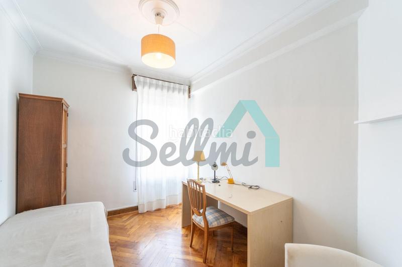 Foto 9688c2ba-5298-4116-a088-5a3b6af992ed. Location appartement avec chauffage parking dans Plaza de América Oviedo