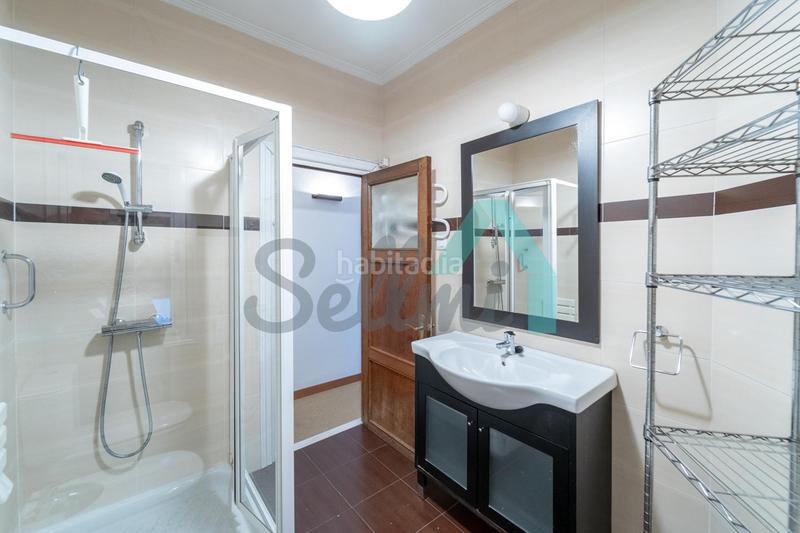 Foto 316a1d1c-1e31-4806-91f6-804840077740. Rent flat with heating parking in Plaza de América Oviedo
