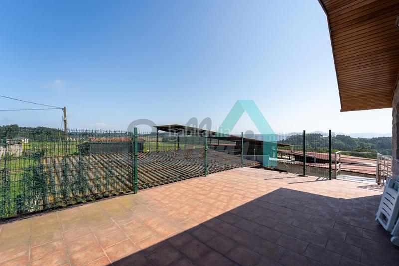 Foto 3918e326-abe6-4af2-8c22-72f9e15bb719. Casa con parcheggio in Bocines-Nembro-Cardo Gozón