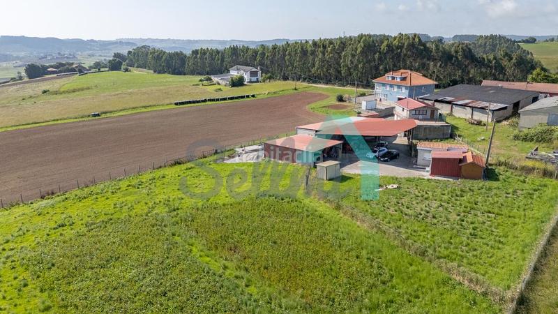 Foto 6874829c-4cea-4428-b2a8-b7590f26a6b6. Casa con parcheggio in Bocines-Nembro-Cardo Gozón