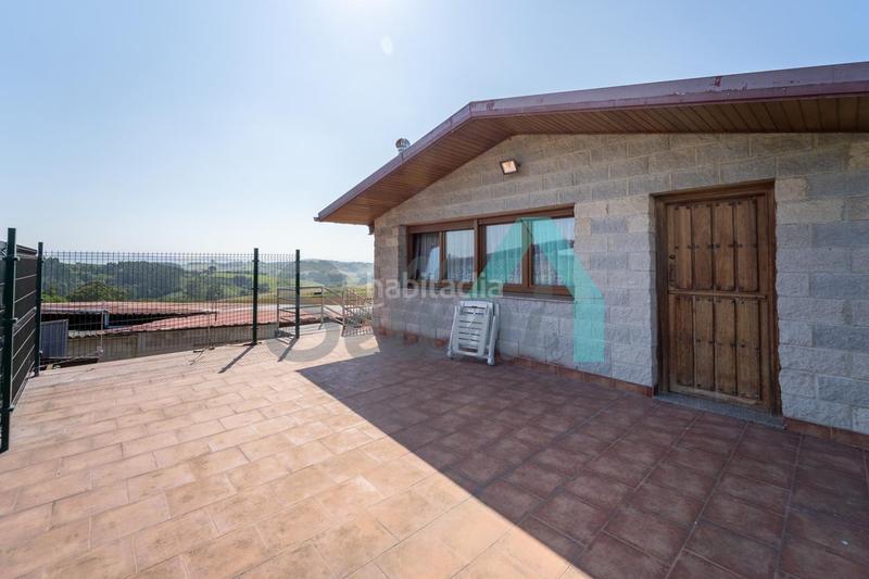 Foto 941dd452-c929-4e67-b990-07e4ca18a12e. Casa con parcheggio in Bocines-Nembro-Cardo Gozón