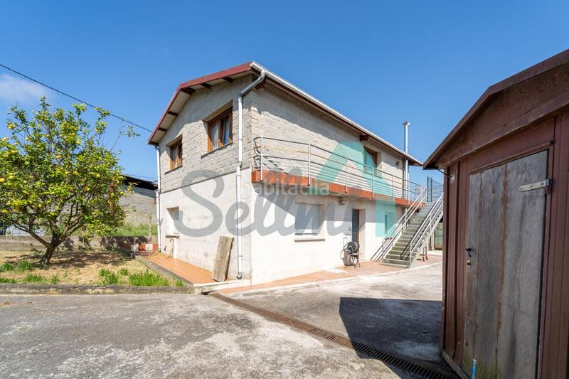 Foto b8d981da-140f-4589-b4b6-4b2b91a69114. Casa con parcheggio in Bocines-Nembro-Cardo Gozón