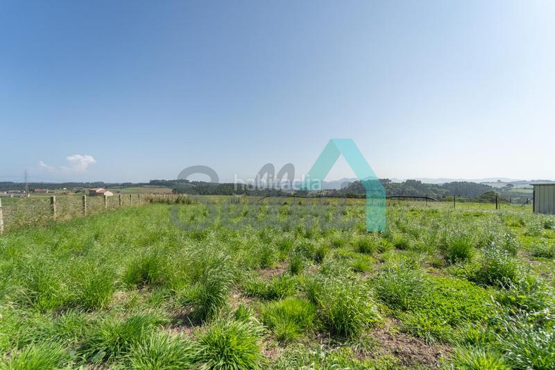 Foto e1ed9a82-e6a1-44d9-a44a-224140243f30. Casa con parcheggio in Bocines-Nembro-Cardo Gozón