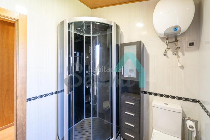 Foto ff2f0344-e73c-4f9d-8e91-4c5a5871dbe0. Casa con parcheggio in Bocines-Nembro-Cardo Gozón