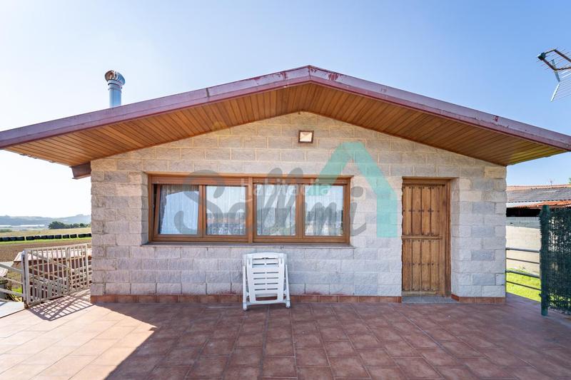 Foto 12af407f-e72b-4a3a-a8b7-b5700a5520f2. Haus mit parking in Bocines-Nembro-Cardo Gozón