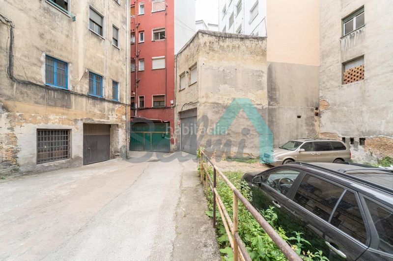 Foto c540f0f3-5fcf-4369-9949-f3c6f0a414db. Edificio en Sama Langreo
