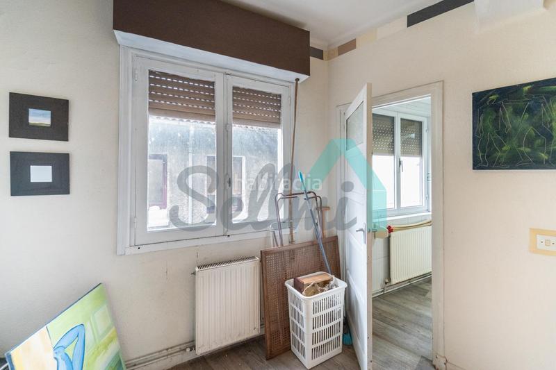 Foto 12632434-88f8-4c15-8ab3-e3d502aa6a22. Etagenwohnung in Milán - Pumarín Oviedo