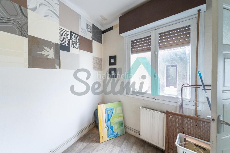 Foto 91d6c7ac-6338-42ce-8be9-3fb2189ac483. Etagenwohnung in Milán - Pumarín Oviedo