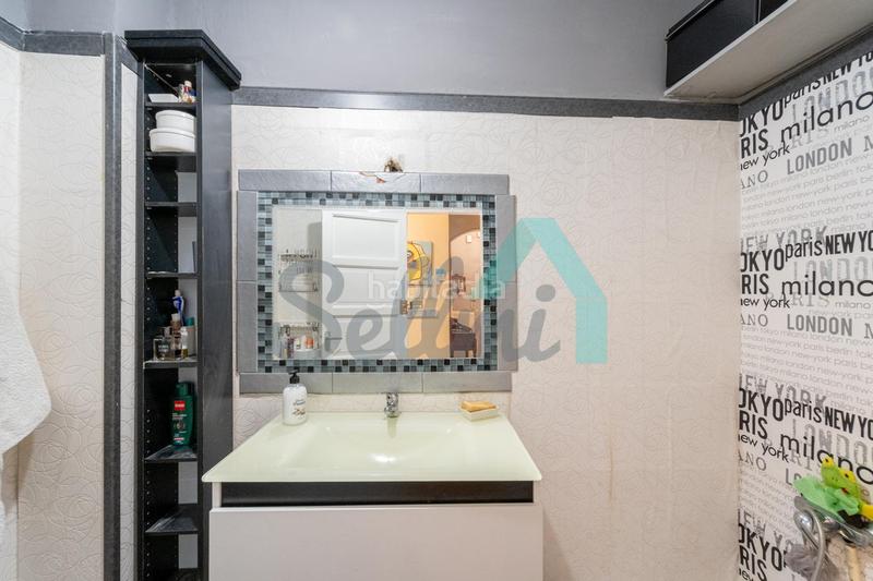 Foto b259f9ce-d0f8-43b1-b762-afb3ede6e87e. Etagenwohnung in Milán - Pumarín Oviedo