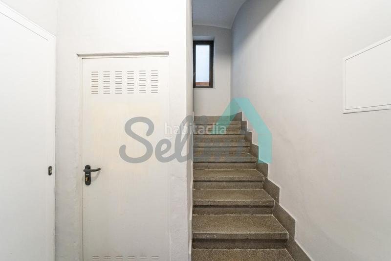 Foto c33ac77d-7029-4070-8b71-cb328357720f. Etagenwohnung in Milán - Pumarín Oviedo