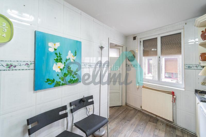 Foto e24c9d3d-e0cd-48e7-bb6f-325e8420455e. Etagenwohnung in Milán - Pumarín Oviedo