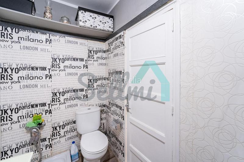 Foto f9f20169-1dde-4cd6-8f3e-18f459f7d409. Etagenwohnung in Milán - Pumarín Oviedo