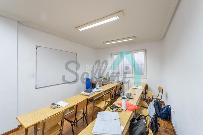 Foto 43162ff8-9496-4d19-98d0-0eb0fbf62c5e. Appartamento con riscaldamento in Parque San Francisco - Uría Oviedo