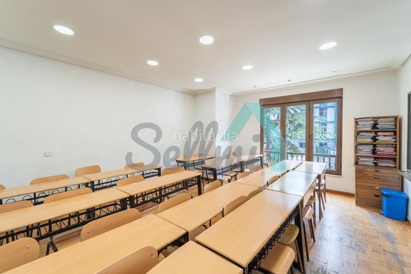 Foto e2041a70-df53-4707-8c9a-2577edfbfd5c. Appartamento con riscaldamento in Parque San Francisco - Uría Oviedo
