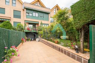 Semi detached house  De olivares
