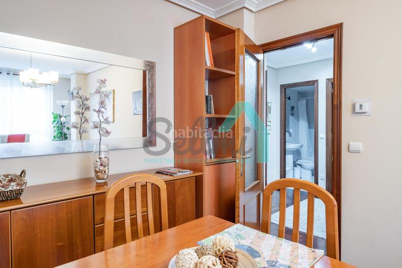 Foto 3e599a57-f9b0-4340-87b6-8decfdf1afd2. Location appartement avec chauffage dans Contrueces Gijón