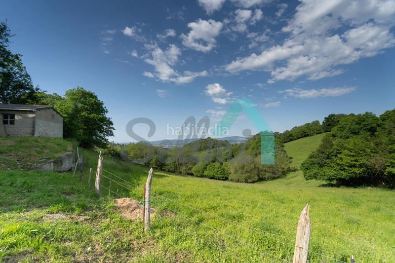 Foto 29b2f8c3-89ef-4d67-a095-bcee1f5d8503. Casa en Viella-Granda-Meres Siero