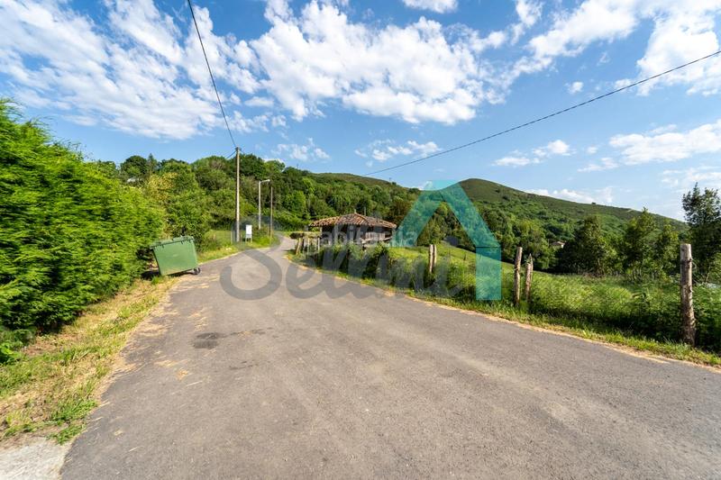 Foto 32b92a35-b675-4b7f-acaf-64b14fca4a5b. Casa en Viella-Granda-Meres Siero