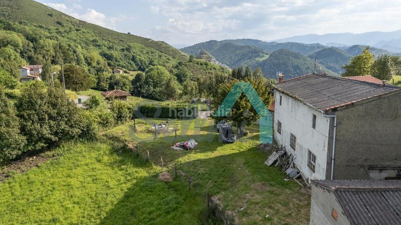 Foto c6d13658-884e-4236-8600-6d37acc06068. Casa en Viella-Granda-Meres Siero