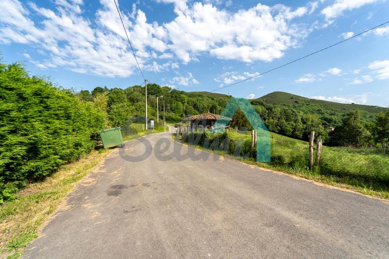 Foto fd0f62e1-8ec9-4ab5-b4cc-18d0aea0fe98. Casa en Viella-Granda-Meres Siero