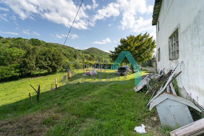 Foto d2c424cb-f661-46cf-b841-bf291736c1a4. Maison dans Viella-Granda-Meres Siero