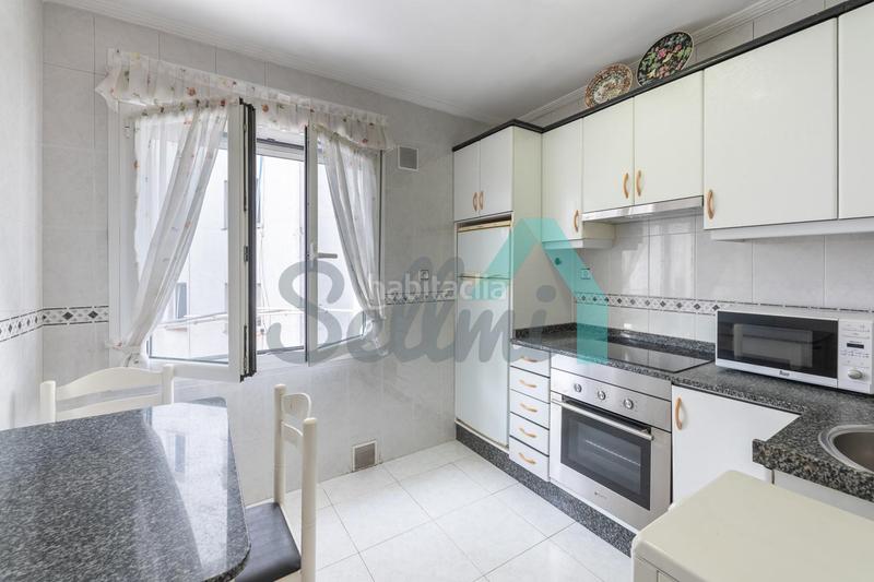 Foto a69c6f3c-a16a-4d70-9073-ba414de850fc. Appartamento con riscaldamento in Centro Gijón