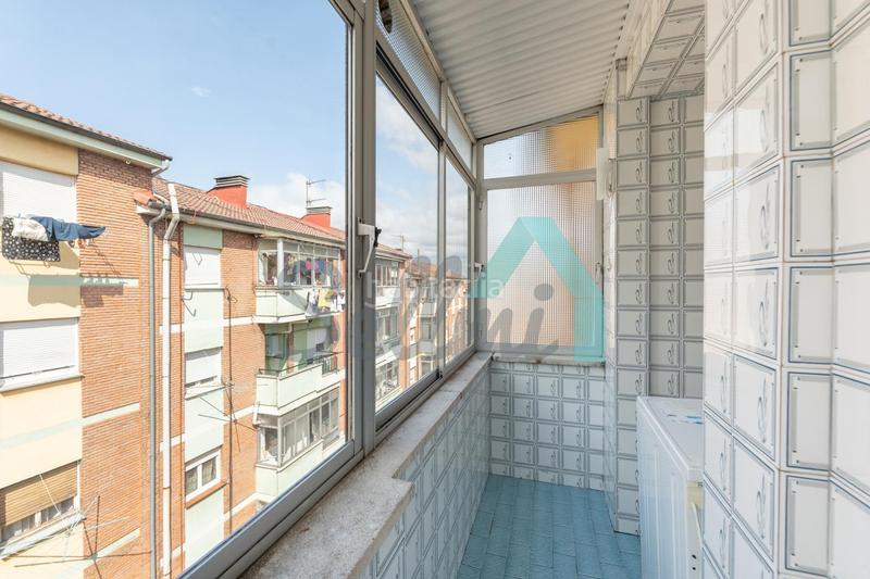 Foto 636b64db-c787-4f7a-abc2-6394efb584bb. Rent flat with heating in Ciudad Naranco - Prados de La Fuente Oviedo