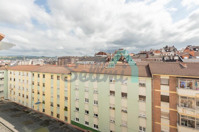 Foto e8c967b6-63ed-4d64-b8c5-9706792121bc. Alquiler piso en Ciudad Naranco - Prados de La Fuente Oviedo