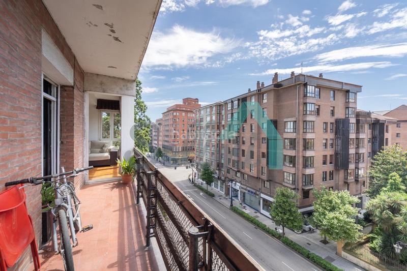 Foto c1c0091d-35fd-43fb-a3d9-c885204ed044. Etagenwohnung mit heizung in Masip Oviedo