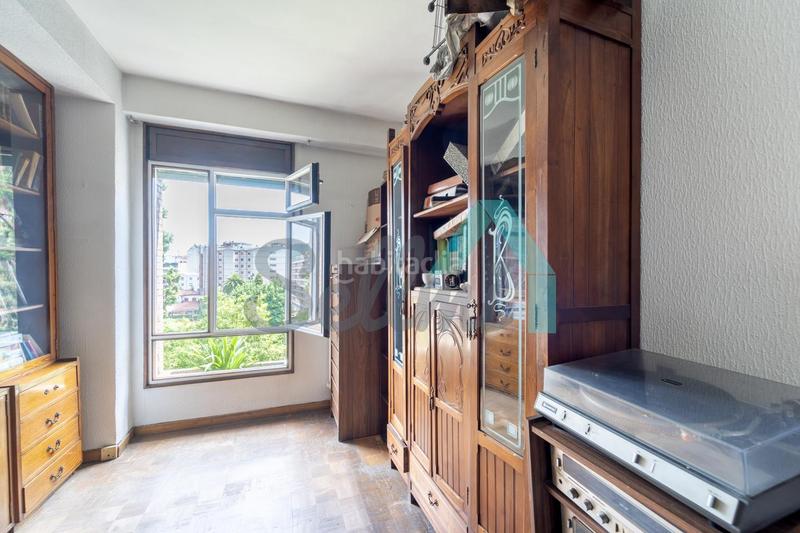 Foto db2d77da-aa47-4fb0-9162-9cfc21e9326d. Etagenwohnung mit heizung in Masip Oviedo