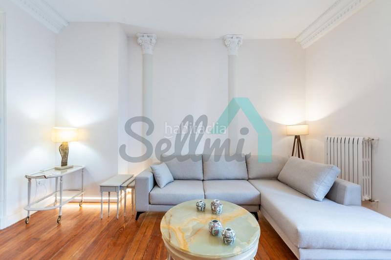 Foto 6ad92063-4847-4edd-9bb3-46a88c603958. Rent flat with heating in Centro Gijón